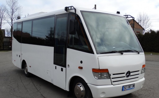 Mercedes-Benz 0815 D Mediano '2004