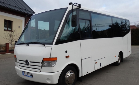 Mercedes-Benz 0815 D Mediano '2004